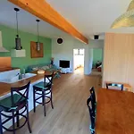 Prázdninový dům Charmant Cottage *